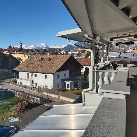 Apartment Penthouse-feeling Mabea