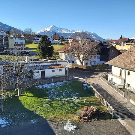 Penthouse-feeling Mabea Apartman *