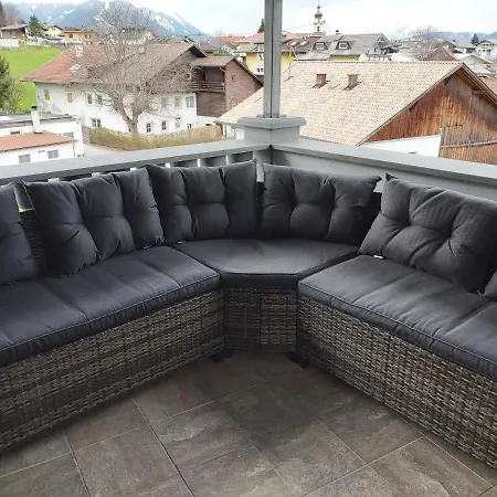 Apartment Penthouse-feeling Mabea